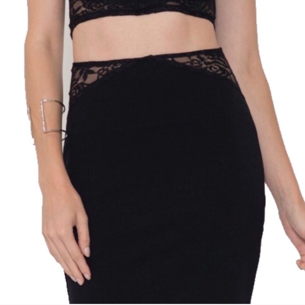 Lace Trim Pencil Skirt
